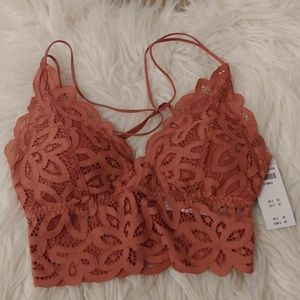 💖FIRM! NWT ABERCROMBIE AND FITCH LACE BRALETTE